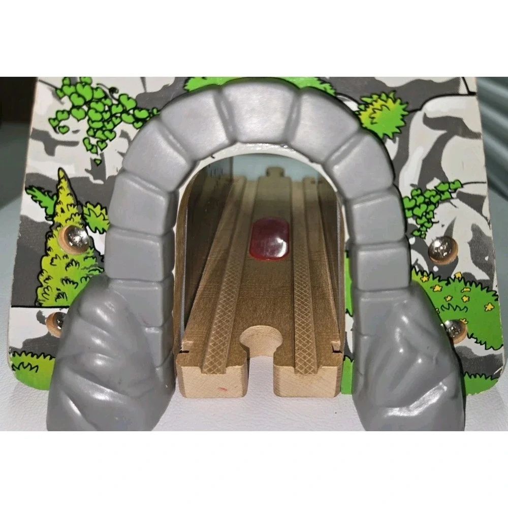 Working Thomas and Friends Mountain Railroad Overpass With Extra Track